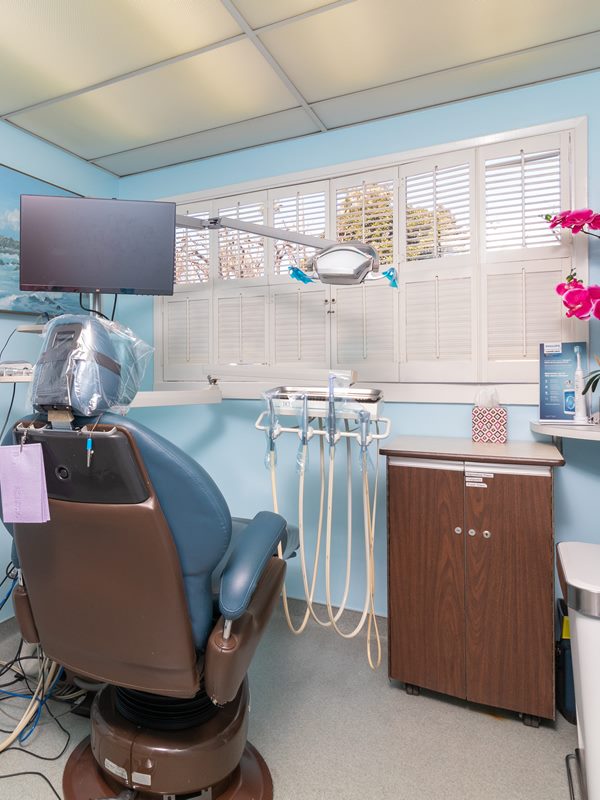 dentist office in pasadena 3